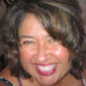 Meet your Posher, Yvette